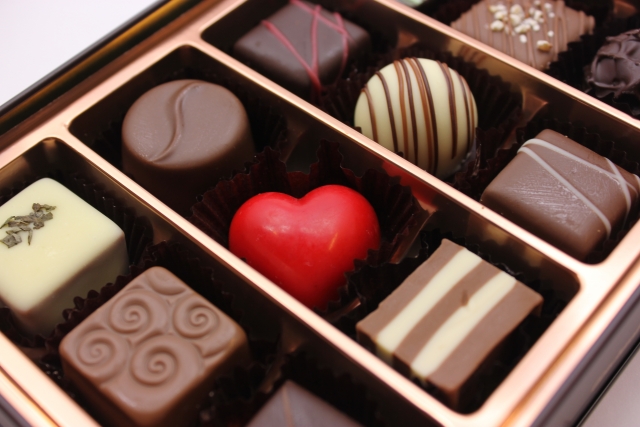 様々なチョコレート | バレンタインデーにあげたいおすすめチョコレート | 高級交際クラブTen Carat「10カラットブログ」