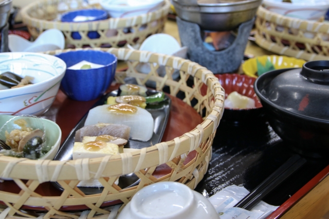 日本料理イメージ | 冬行くのがオススメな京都のデートスポット | 高級交際クラブTen Carat「10カラットブログ」